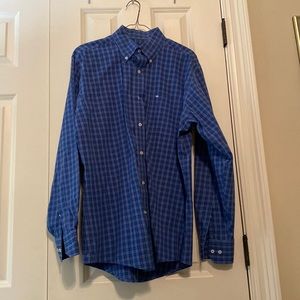 Like new. Southern tide button down